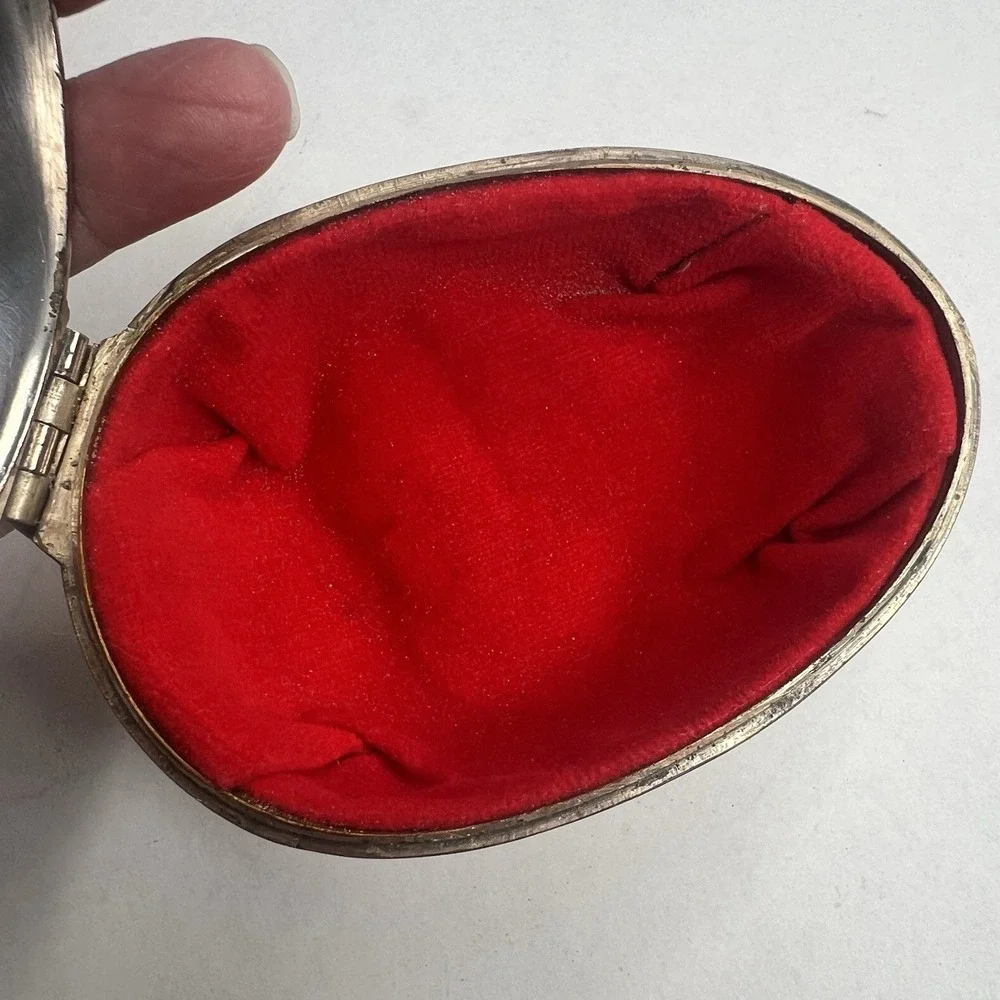 Vintage Jewelry Box Silver Egg Shaped Flowers Embossed Footed Trinket Box Velvet